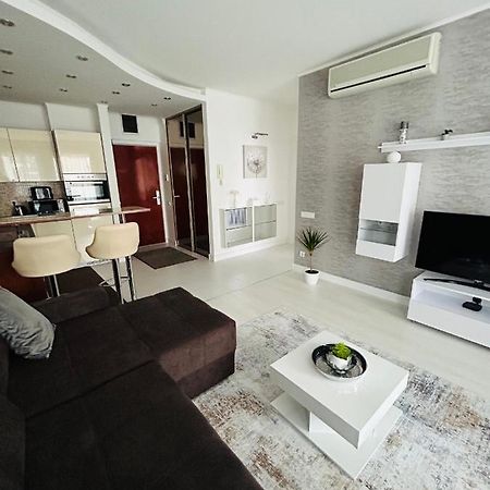 Marina Bay Apartman Budapest Exterior foto